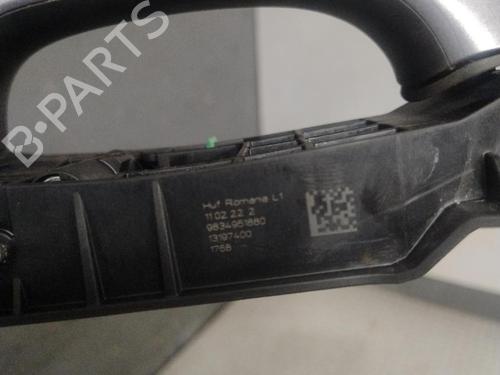 Used Rear right exterior door handle Rear right exterior door handle PEUGEOT 308 III (FB_, FH_, FP_, F3_, FM_) BlueHDi 130 (FBYHZL, FBYHZT) (131 hp) 39966445 39966445