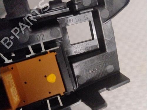 Used Left front window switch Left front window switch DS DS 4 II (FR_, FB_, F3_, FP_) BlueHDi 130 (FBYHZT) (130 hp) 31266028 31266028