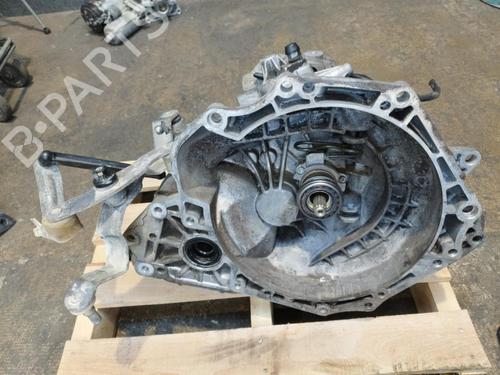 Used Gearbox Gearbox OPEL MERIVA A MPV (X03) 1.6 (E75) (105 hp) 26281357 26281357