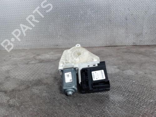 Used Left front window motor VW GOLF VI (5K1) 1.6 TDI (105 hp) 24083412