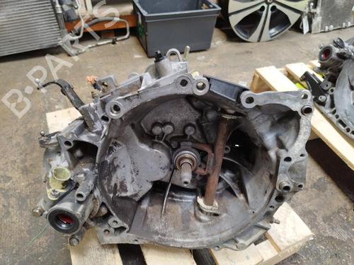 Used Gearbox CITROËN BERLINGO / BERLINGO FIRST Box Body/MPV (M_) 1.9 D 70 (MBWJZ, MCWJZ) (69 hp) 25704142