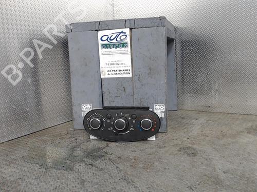 Used Climate control DACIA SANDERO II TCe 90 (B8M1, B8MA, B8AC) (90 hp) 24078993