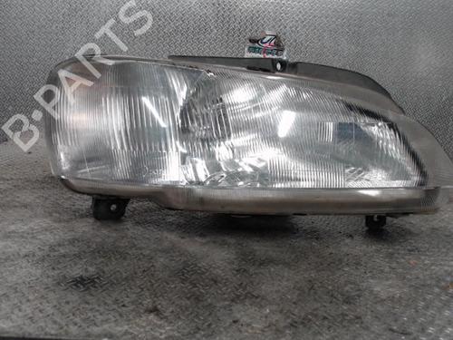 Used Right headlight PEUGEOT 106 II (1A_, 1C_) 1.1 i (60 hp) 24092487