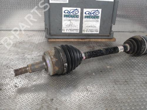Used Right front driveshaft TOYOTA AURIS (_E15_) 2.0 D-4D (ADE150_, ADE150R) (126 hp) 24071424