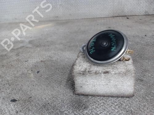 horn-renault-alaskan-2016-24081102 main image