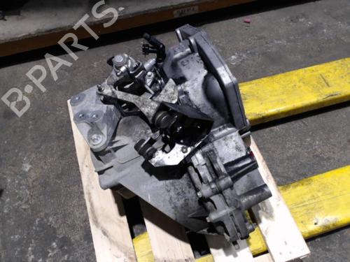 Used Gearbox SAAB 9-3 Estate (E50) 1.9 TiD (150 hp) 24086122