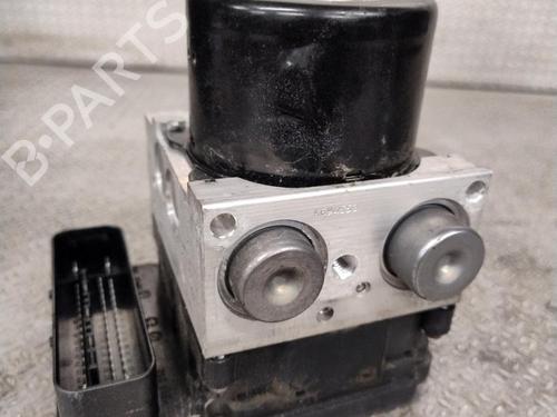 Used ABS pump ABS pump MERCEDES-BENZ C-CLASS (W204) C 200 CDI (204.007, 204.006) (136 hp) 33007457 33007457