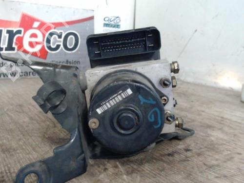 Used ABS pump FORD FIESTA V (JH_, JD_) 1.6 16V (100 hp) 30483316
