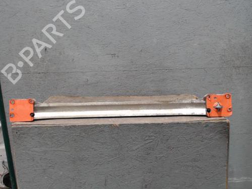 Used Crossmember PEUGEOT 5008 (0U_, 0E_) 1.6 HDi (114 hp) 24098966