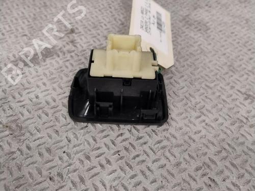 Used Left front window switch DACIA SANDERO II TCe 90 (B8M1, B8MA, B8AC) (90 hp) 30447609