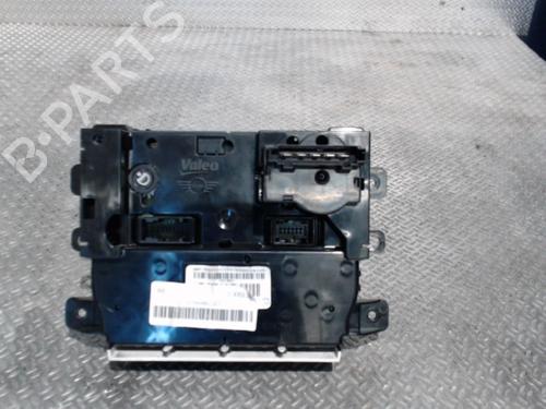 Used Climate control MINI MINI (R56) One D (90 hp) 24076364