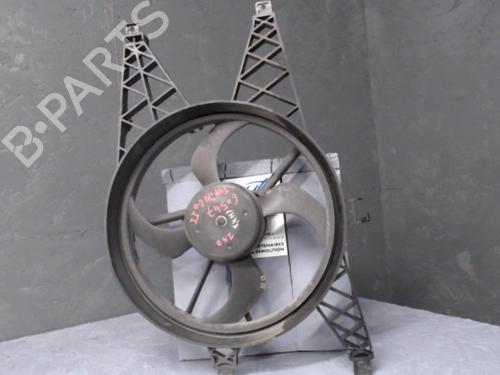 Used Radiator fan RENAULT TWINGO II (CN0_) 1.5 dCi (CN0E) (64 hp) 24069654