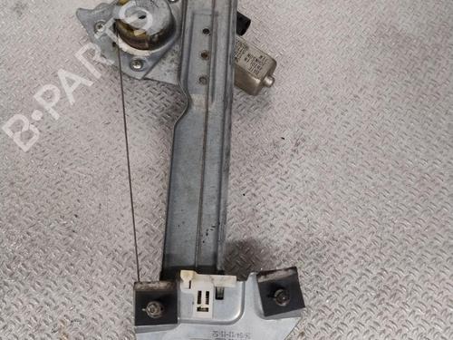 Elevalunas trasero derecho Elevalunas trasero derecho DACIA DUSTER (HS_) 1.5 dCi (86 hp) 37163056 37163056