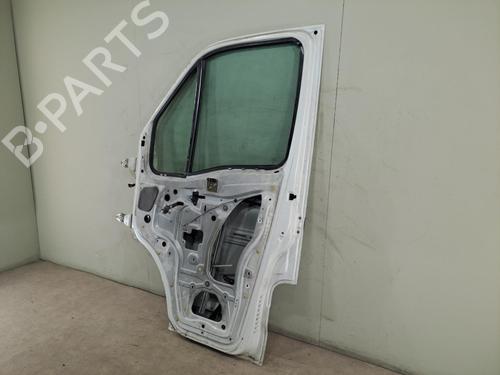 Used Right front door RENAULT MASTER II Van (FD) 2.5 D (80 hp) 25704138