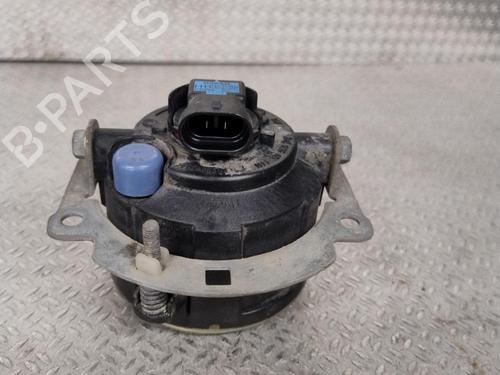Right front fog light CITROËN C4 AIRCROSS 1.6 HDi 115 AWC | BP37083442C31 - Image 2