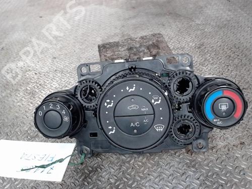 Used Climate control FORD FIESTA VI (CB1, CCN) 1.4 TDCi (70 hp) 24078215