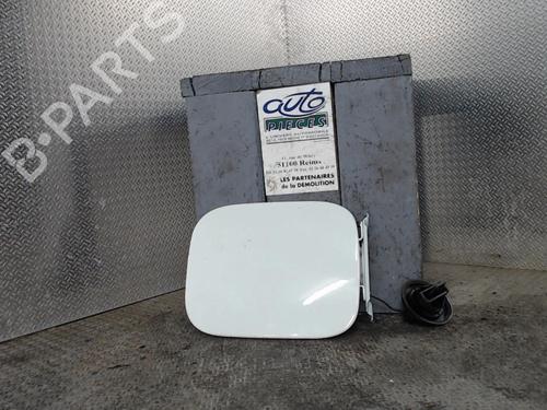 Used Fuel flap DACIA SANDERO II 1.0 TCe 100 (B8ML) (101 hp) 24076845