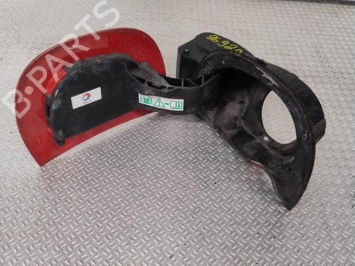 fuel-flap-citroen-c4-cactus-2014-27332660 main image