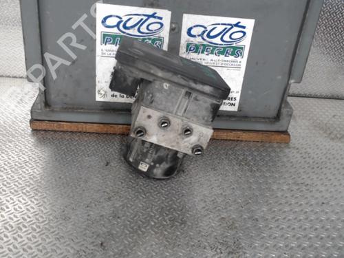 Used ABS pump AUDI A3 (8P1) 2.0 TDI (136 hp) 30483476