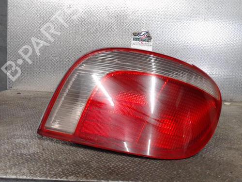 Used Right taillight TOYOTA YARIS (_P1_) 1.0 (SCP10_, SCP10R) (68 hp) 24090653