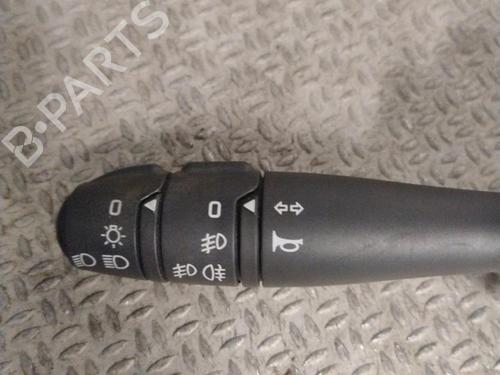 Used Steering column stalk Steering column stalk RENAULT TWINGO II (CN0_) 1.2 16V (CN04, CN0B) (75 hp) 32486379 32486379