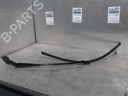 front-windshield-wiper-arm-renault-scenic-iv-j9_-2016-2017-2018-2019-2020-2021-2022-24076327 main image