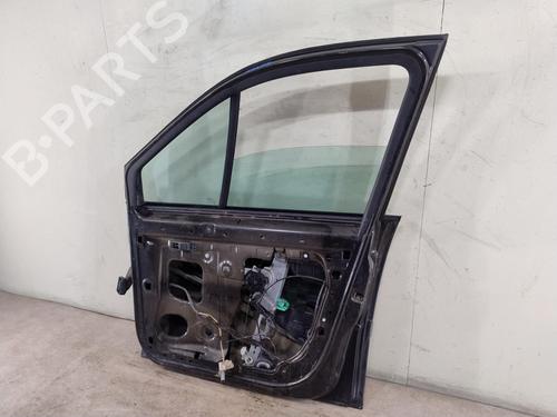 Used Right front door RENAULT SCÉNIC II (JM0/1_) 1.5 dCi (JM1E, JM16) (106 hp) 25778359
