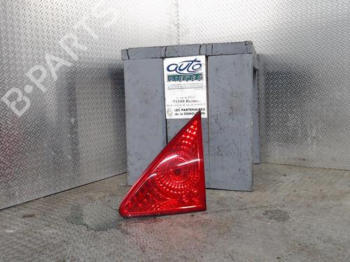 Used Right tailgate light Right tailgate light 24078852 24078852