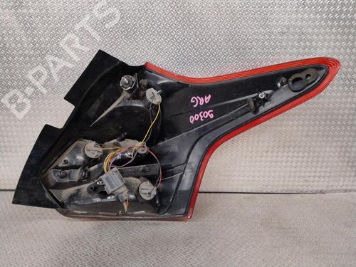 left-taillight-ford-focus-iii-2010-2011-2012-2013-2014-2015-2016-2017-2018-2019-2020-34105755 main image