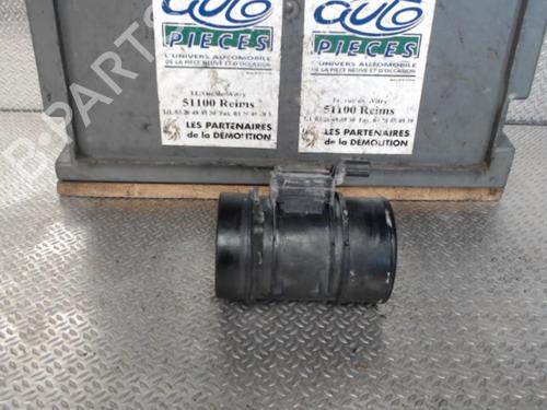 Used Mass air flow sensor Mass air flow sensor RENAULT CLIO III (BR0/1, CR0/1) 1.5 dCi (BR17, CR17) (86 hp) 24071582 24071582
