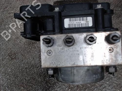Used ABS pump FIAT GRANDE PUNTO (199_) 1.3 D Multijet (75 hp) 30483789