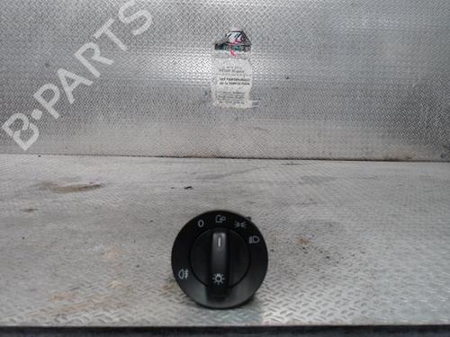 Used Headlight switch VW GOLF PLUS V (5M1, 521) 1.9 TDI (90 hp) 24098286