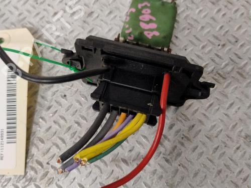 Used Heater resistor RENAULT CLIO III (BR0/1, CR0/1) 1.5 dCi (C/BR0G, C/BR1G) (68 hp) 29739527