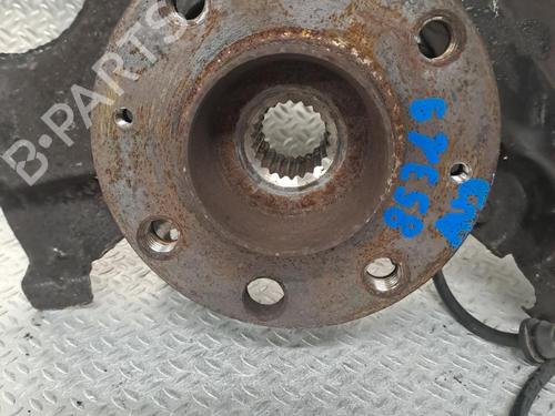 Used Left front steering knuckle Left front steering knuckle FIAT GRANDE PUNTO (199_) 1.2 (65 hp) 25778402 25778402