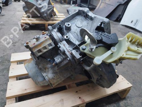 Used Gearbox CITROËN C3 III (SX) 1.5 BlueHDi 100 (SXYHYP, SXYHTU) (102 hp) 30139227