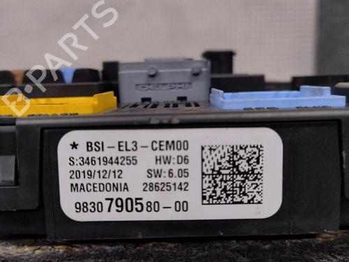 Caixa de fusíveis Caixa de fusíveis CITROËN C3 III (SX) 1.2 PureTech 82 (83 hp) 32715971 32715971