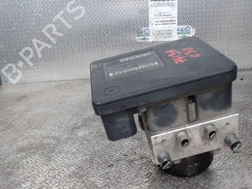 Used ABS pump VOLVO C30 (533) 2.0 D (136 hp) 30483680