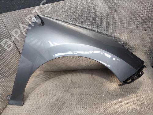 Used Right front fenders Right front fenders 38473993 38473993