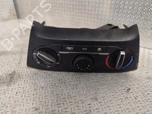 Used Climate control Climate control HYUNDAI i20 II (GB, IB) 1.0 T-GDI (101 hp) 29577239 29577239