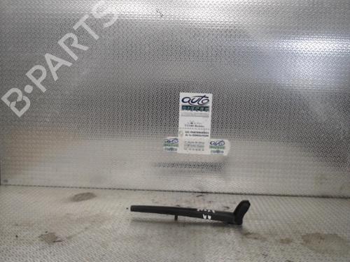 rear-windshield-wiper-arm-alfa-romeo-147-937_-2000-2001-2002-2003-2004-2005-2006-2007-2008-2009-2010-24073410 main image