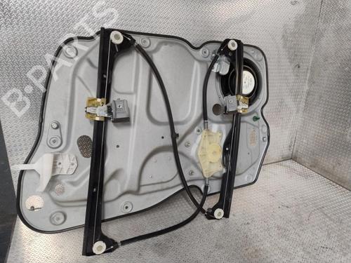 Rudehejsemekanisme ventre foran VW TOURAN (1T1, 1T2) 1.9 TDI | BP28416327C22 