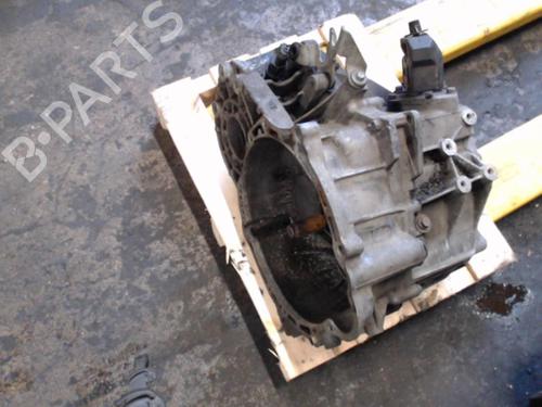Used Gearbox Gearbox CHEVROLET CRUZE (J300) 2.0 CDI (150 hp) 24072799 24072799