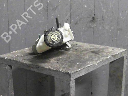 Used Brake master cylinder RENAULT MODUS / GRAND MODUS (F/JP0_) 1.5 dCi (FP0E, JP0E) (65 hp) 24064539