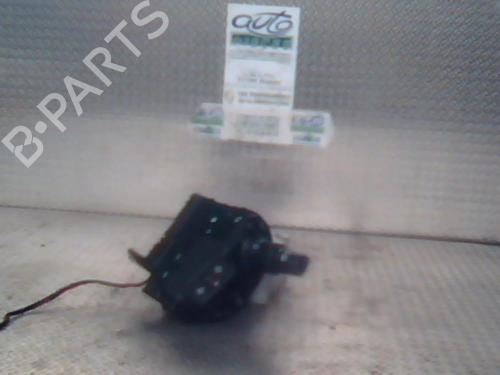 Used Steering column stalk RENAULT SCÉNIC II (JM0/1_) [2003-2010]  24074451