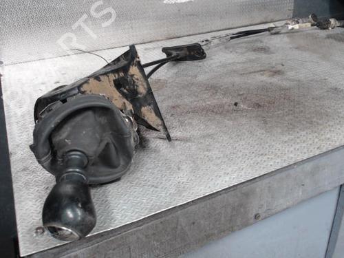 shift-knob-renault-trafic-iii-bus-jg_-2014-24097966 main image