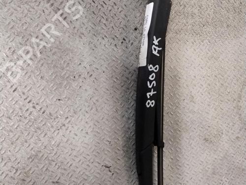 Used Rear windshield wiper arm FORD KA (RU8) 1.2 (69 hp) 25703916