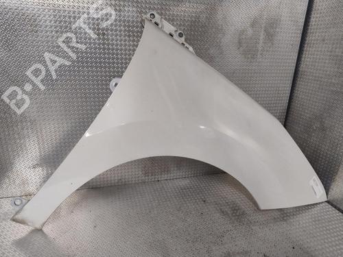 Used Right front fenders PEUGEOT 5008 (0U_, 0E_) 1.6 HDi (110 hp) 29468448