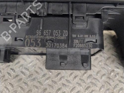left-front-window-switch-vw-golf-vi-5k1-2008-2009-2010-2011-2012-2013-2014-36462822 main image