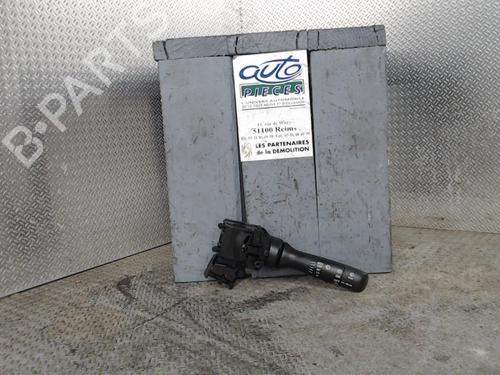 steering-column-stalk-toyota-yaris-_p9_-2005-2006-2007-2008-2009-2010-2011-2012-2013-2014-24079018 main image