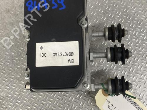 ABS Bremseaggregat VW POLO V (6R1, 6C1) 1.6 TDI (90 hp) 30484442